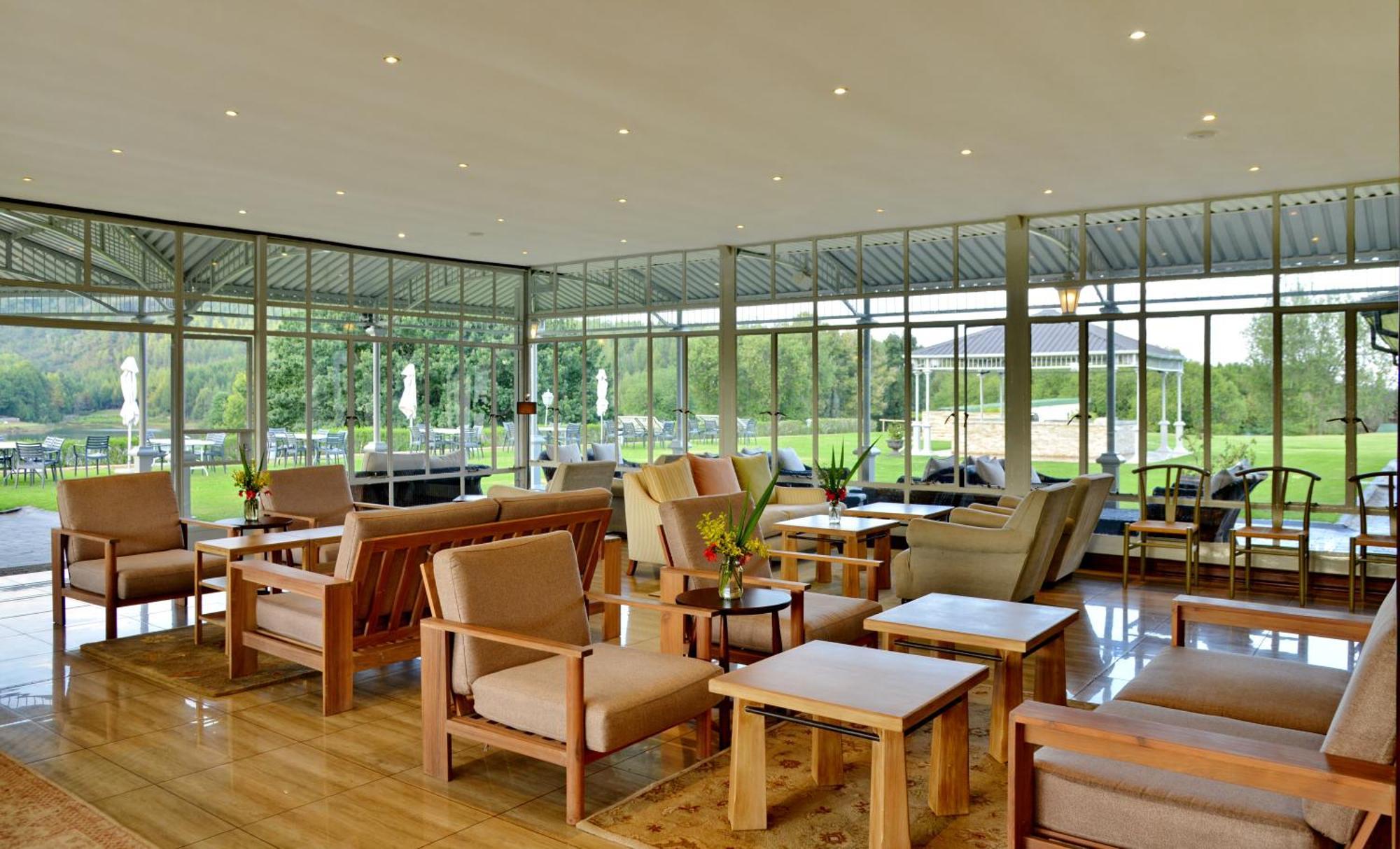 Nyanga Troutbeck Resort מראה חיצוני תמונה